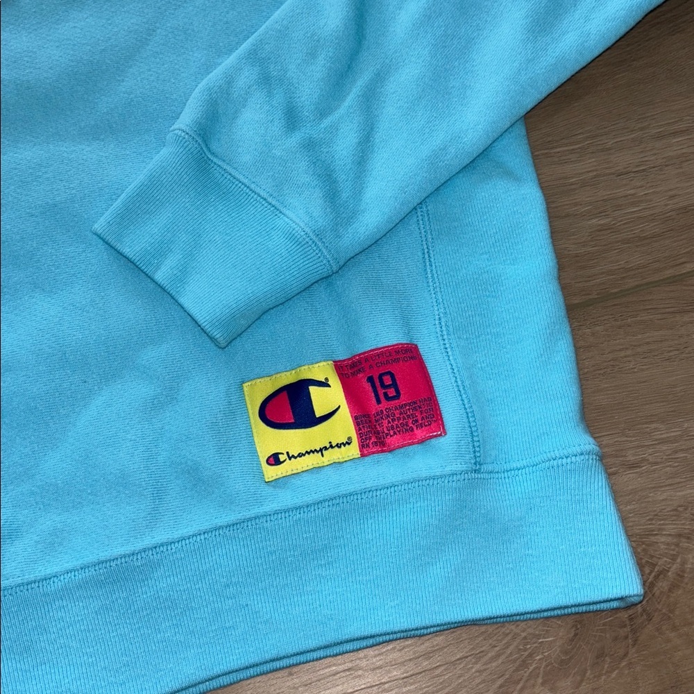 Champion Women’s Reverse Weave Pullover Sweatshirt Size large VINTAGE - Picture 2 of 6